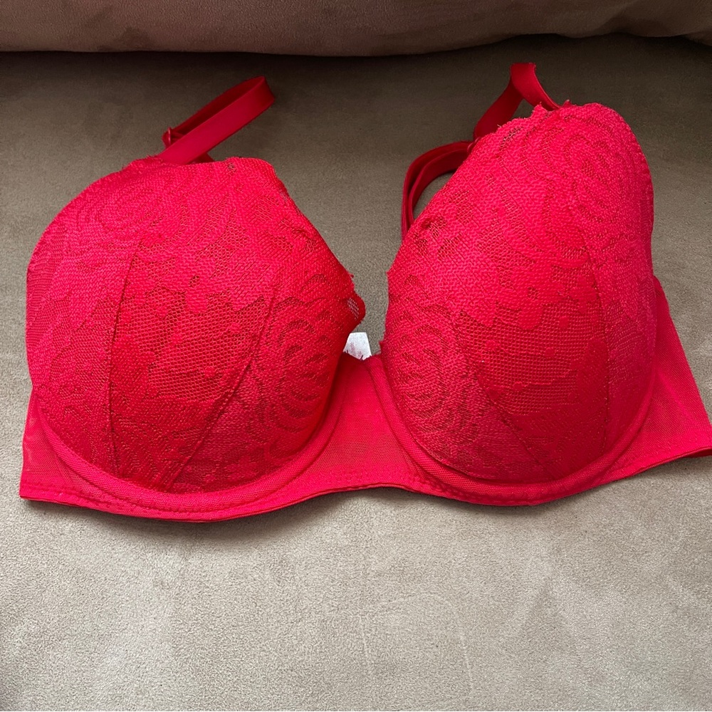 PINK Victoria's Secret Date Push Up Bra Floral Lace Padded Underwire Red 34D